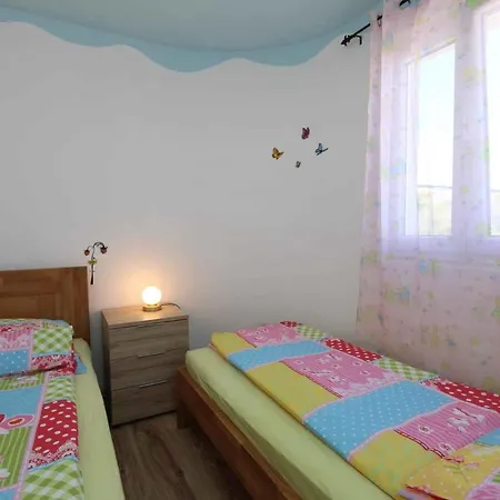 In - Insel Krk 13586 Apartman Šilo